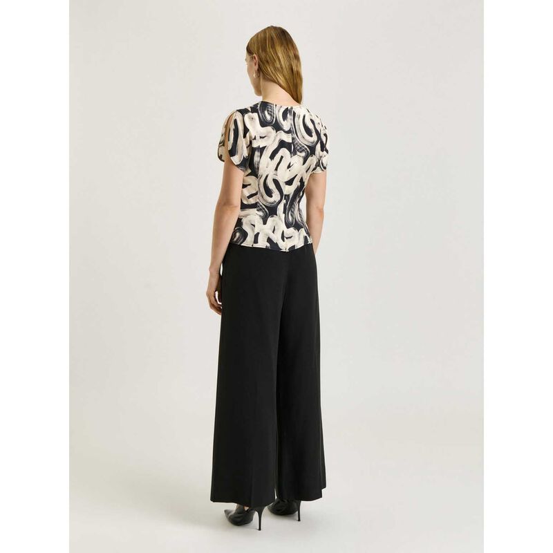 Veronika Maine Black Abstract Brush V Neck Top image number 1